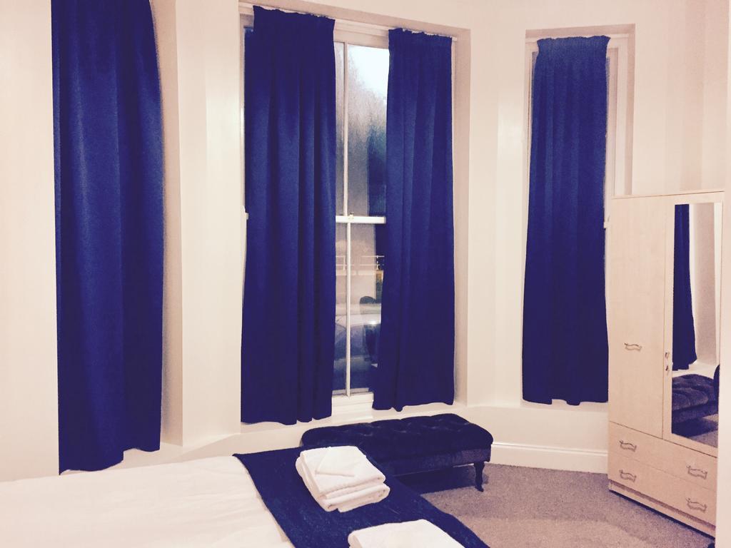 Pier 61 Guest Accommodation Hastings Buitenkant foto