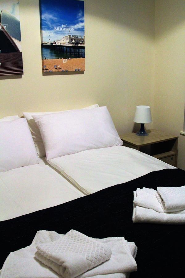 Pier 61 Guest Accommodation Hastings Buitenkant foto