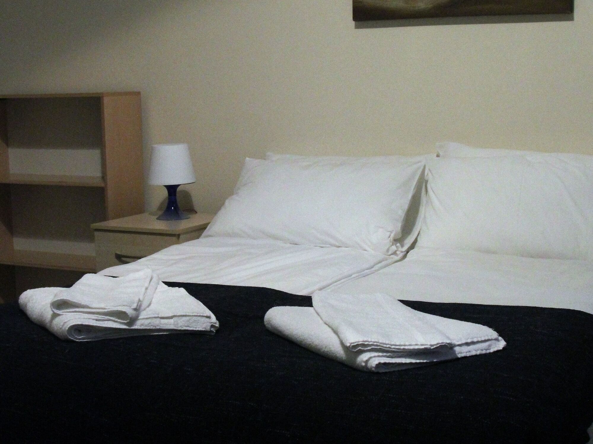 Pier 61 Guest Accommodation Hastings Buitenkant foto