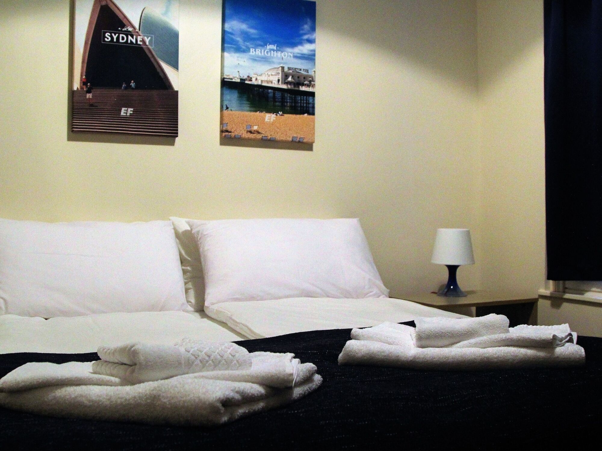 Pier 61 Guest Accommodation Hastings Buitenkant foto